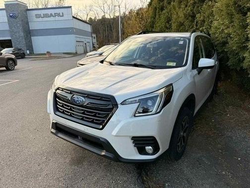 2022 Subaru Forester Premium