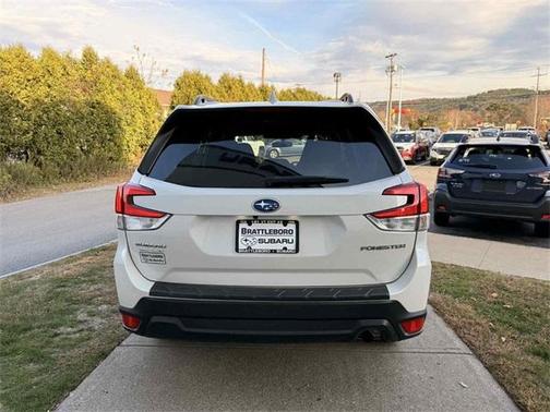 2022 Subaru Forester Premium