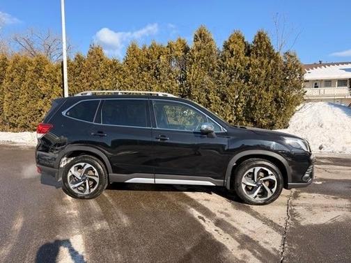 2022 Subaru Forester Touring