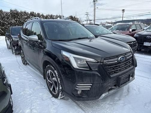 2022 Subaru Forester Touring