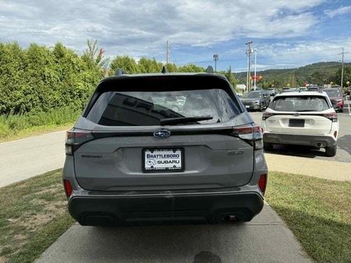 2025 Subaru Forester Hybrid Premium