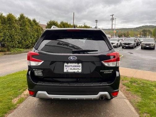 2023 Subaru Forester 2.5i Touring