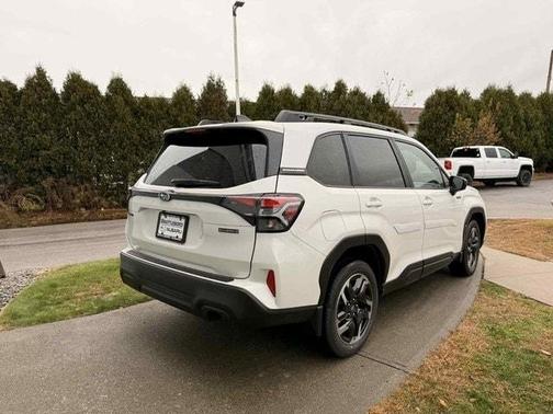 2025 Subaru Forester Hybrid Premium