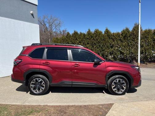 Crimson Red Pearl 2025 Subaru Forester Premium