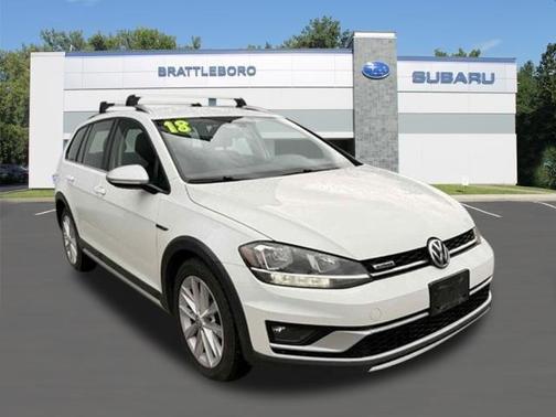 2018 Volkswagen Golf Alltrack TSI S
