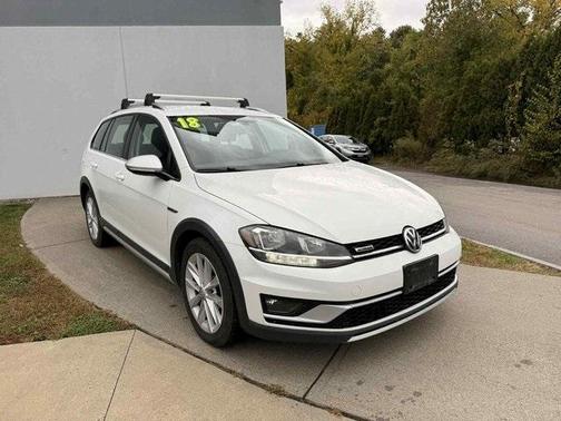 2018 Volkswagen Golf Alltrack TSI S