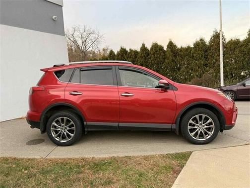 2017 Toyota RAV4 Limited
