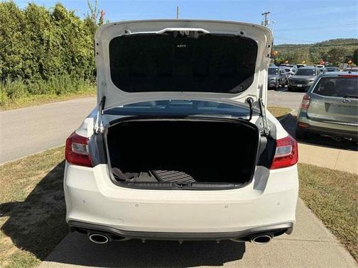 2018 Subaru Legacy 3.6R Limited