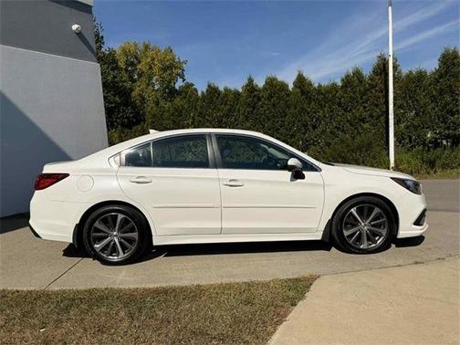 2018 Subaru Legacy 3.6R Limited