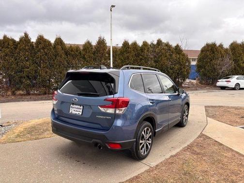 Horizon Blue Pearl 2024 Subaru Forester Limited