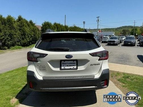 2022 Subaru Outback Premium