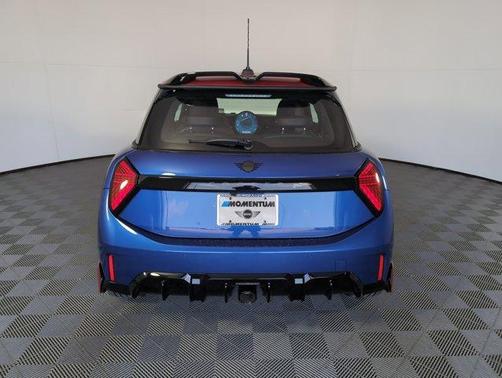 2025 MINI Hardtop JCW