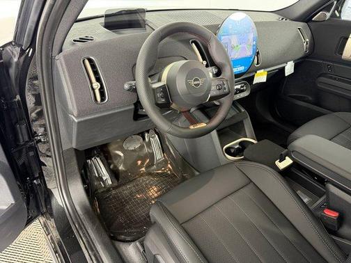 Midnight Black 2026 MINI Countryman S