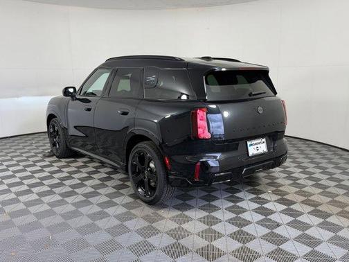 Midnight Black 2026 MINI Countryman S