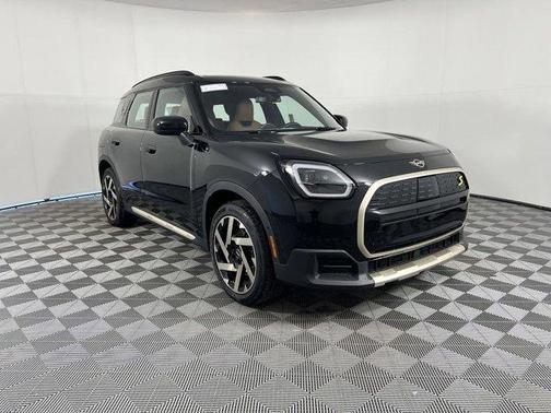 2025 MINI Countryman Base