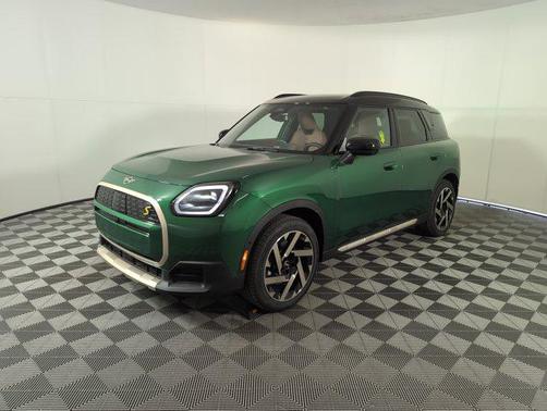 2025 MINI Countryman Base
