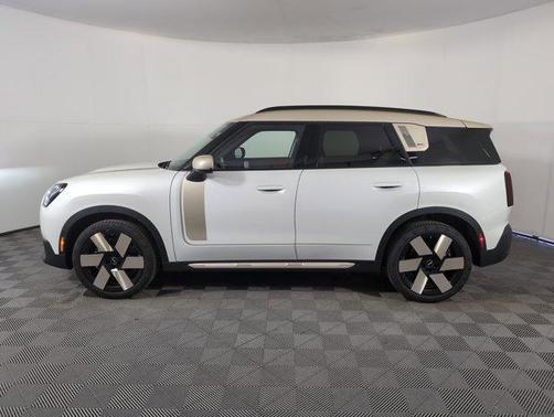 2025 MINI Countryman S