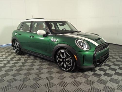 2022 MINI Hardtop Cooper S
