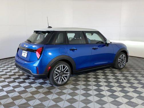 2026 MINI Hardtop Cooper