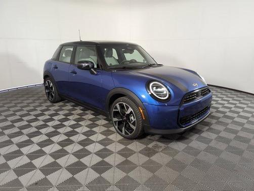 2025 MINI Hardtop C Signature Trim