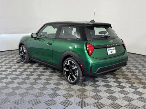 British Racing Green IV Metallic 2026 MINI Hardtop Cooper S