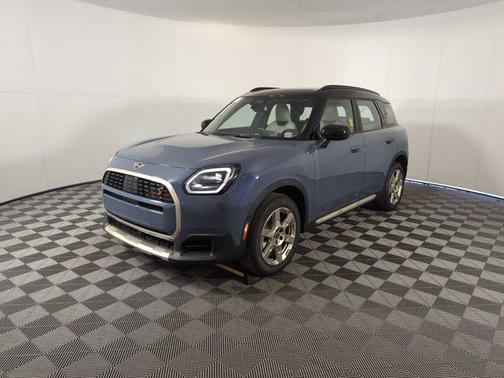 2025 MINI Countryman S