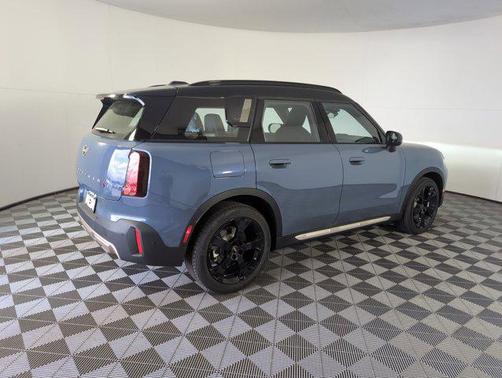 2025 MINI Countryman S