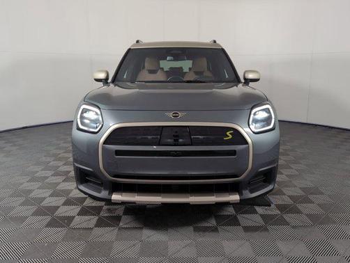 2025 MINI Countryman Base