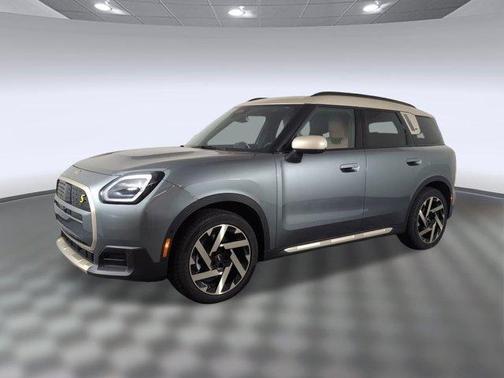 2025 MINI Countryman Base