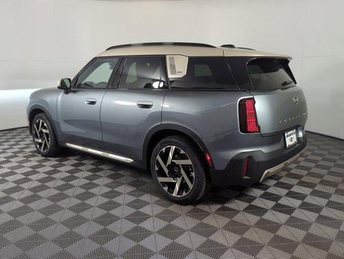 2025 MINI Countryman Base
