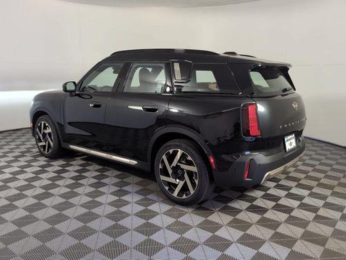 Midnight Black 2026 MINI Countryman S