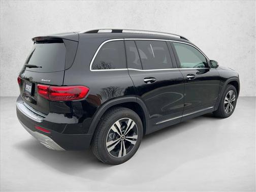 2025 Mercedes-Benz GLB 250 4MATIC