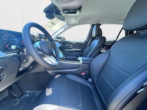 2025 Mercedes-Benz GLC 350e Base