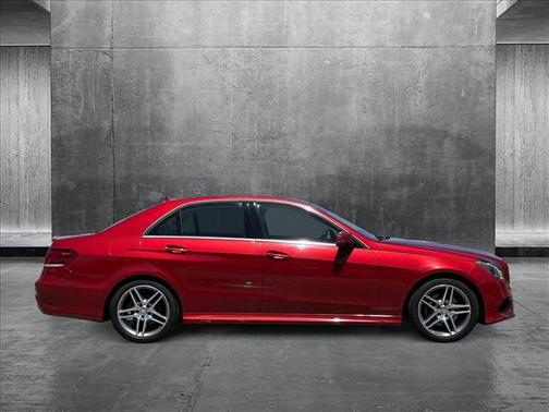 2016 Mercedes-Benz E-Class 4MATIC