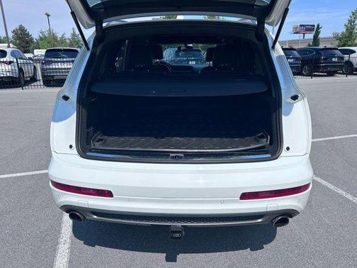 2015 Audi Q7 3.0T S line Prestige
