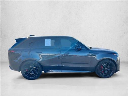 2024 Land Rover Range Rover Sport SE