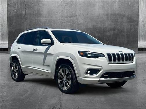 2019 Jeep Cherokee Overland