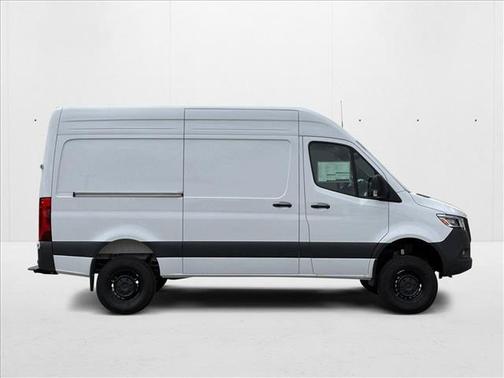 2025 Mercedes-Benz Sprinter 2500 Standard Roof