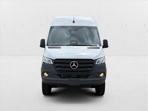 2025 Mercedes-Benz Sprinter 2500 Standard Roof