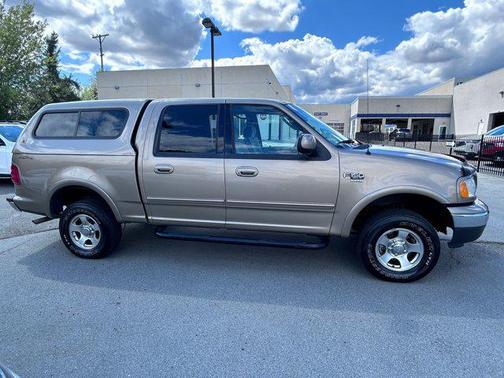 2002 Ford F-150 XLT SuperCrew