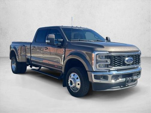 2023 Ford F-450 Lariat