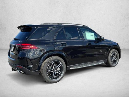 Obsidian Black Metallic 2026 Mercedes-Benz GLE 450 4MATIC