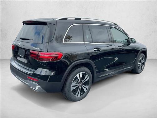 Night Black 2026 Mercedes-Benz GLB 250 4MATIC