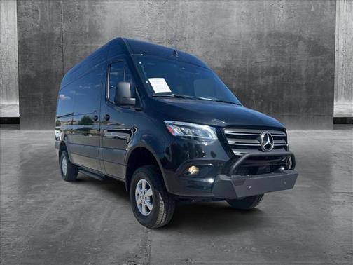 2024 Mercedes-Benz Sprinter 2500 Standard Roof