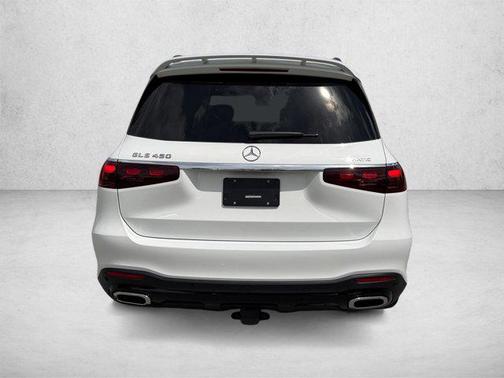 Polar White 2026 Mercedes-Benz GLS 450 4MATIC