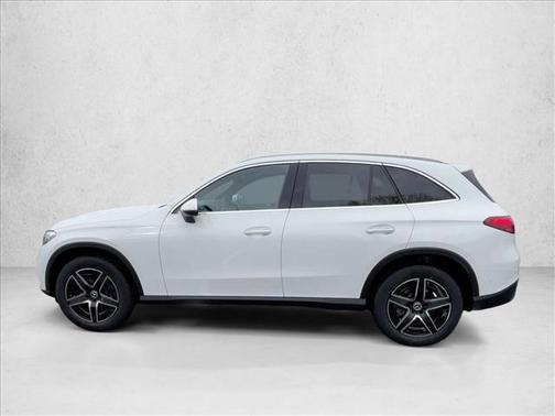 2026 Mercedes-Benz GLC 300 4MATIC
