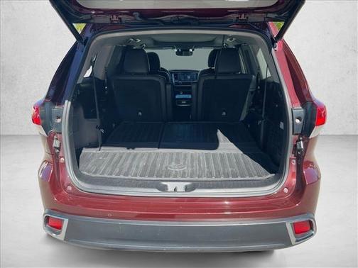 2019 Toyota Highlander Hybrid Platinum
