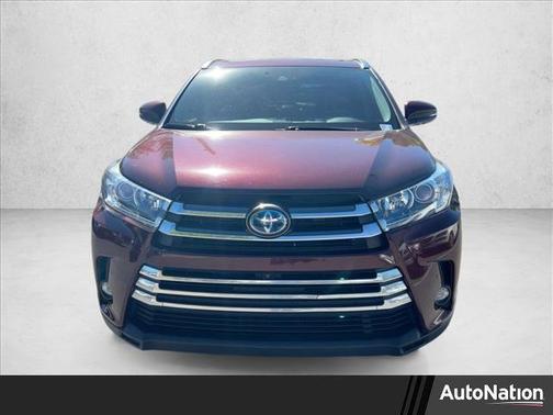 2019 Toyota Highlander Hybrid Platinum