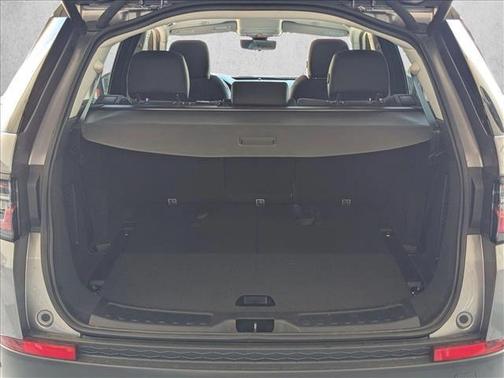 2022 Land Rover Discovery Sport SE