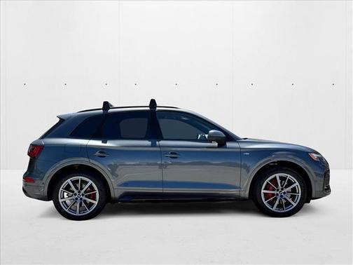 2024 Audi Q5 55 S line Prestige